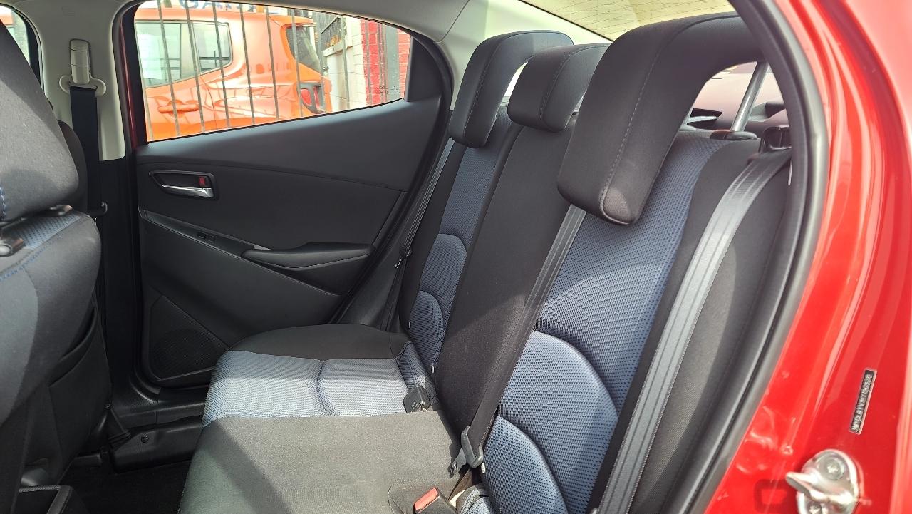 Toyota Yaris iA 6A 2017