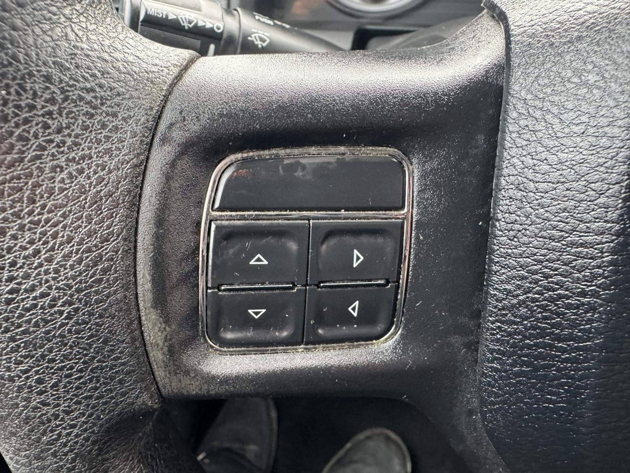 RAM 1500 ST Crew Cab 4WD 2013