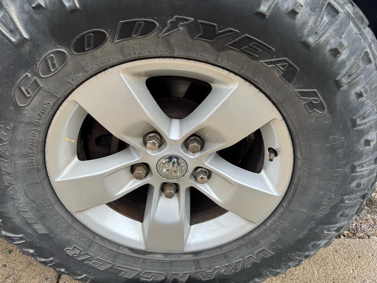 RAM 1500 ST Crew Cab 4WD 2013