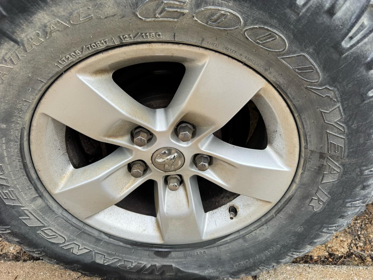 RAM 1500 ST Crew Cab 4WD 2013