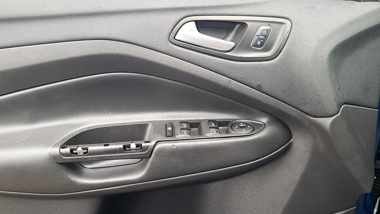 Ford Escape SE FWD 2017