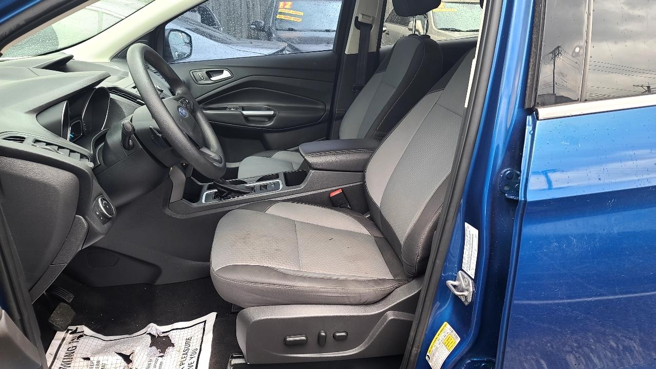 Ford Escape SE FWD 2017