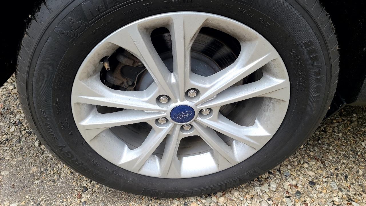 Ford Escape SE FWD 2017