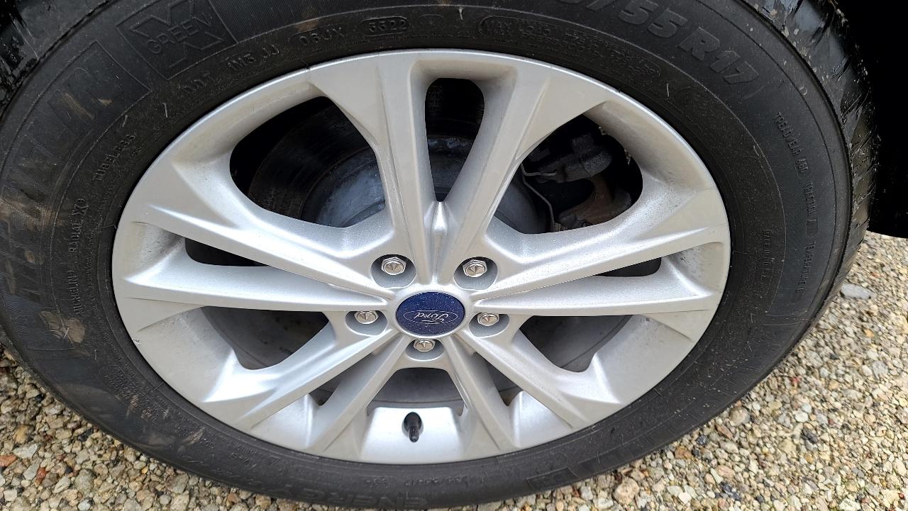 Ford Escape SE FWD 2017