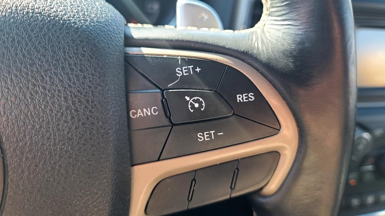 Jeep Grand Cherokee  2016