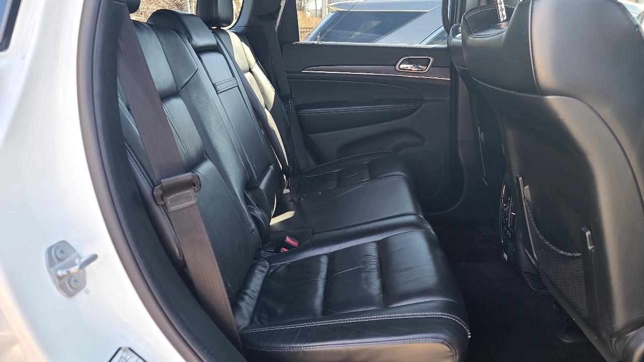 Jeep Grand Cherokee  2016