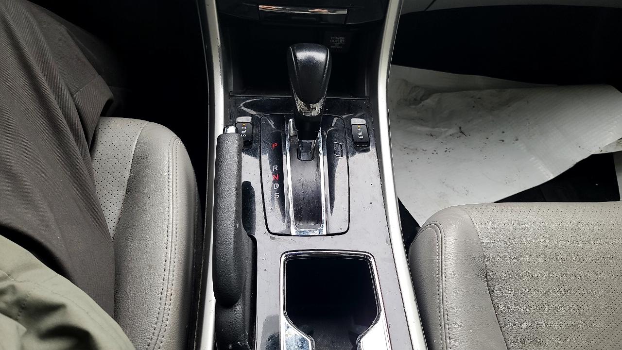 Honda Accord Touring V6 Sedan 6-Spd AT 2017