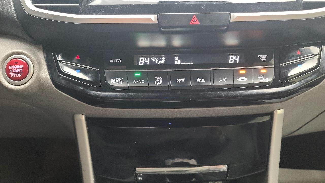 Honda Accord Touring V6 Sedan 6-Spd AT 2017