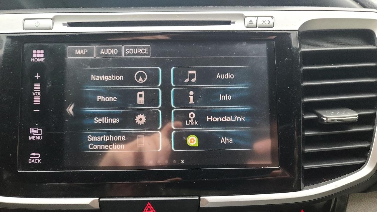 Honda Accord Touring V6 Sedan 6-Spd AT 2017