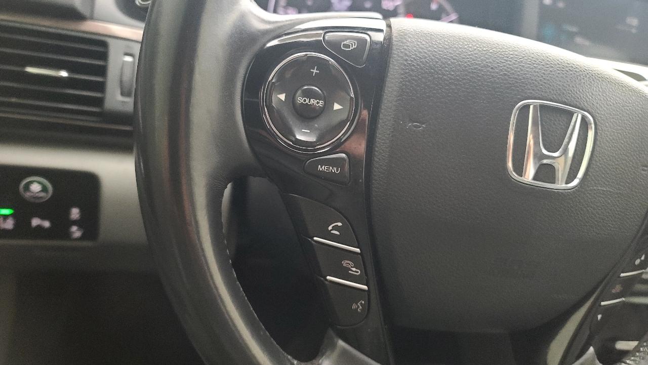 Honda Accord Touring V6 Sedan 6-Spd AT 2017