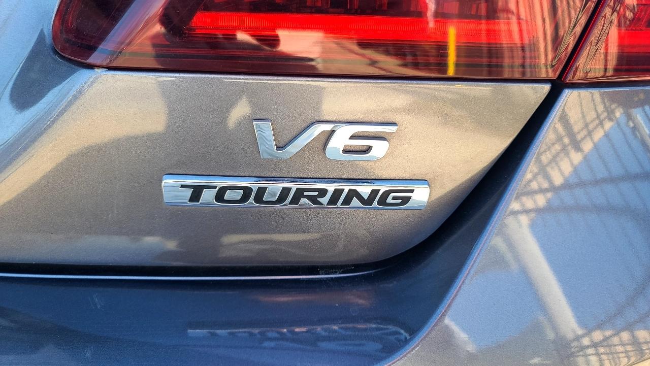 Honda Accord Touring V6 Sedan 6-Spd AT 2017