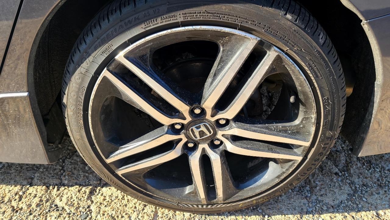 Honda Accord Touring V6 Sedan 6-Spd AT 2017