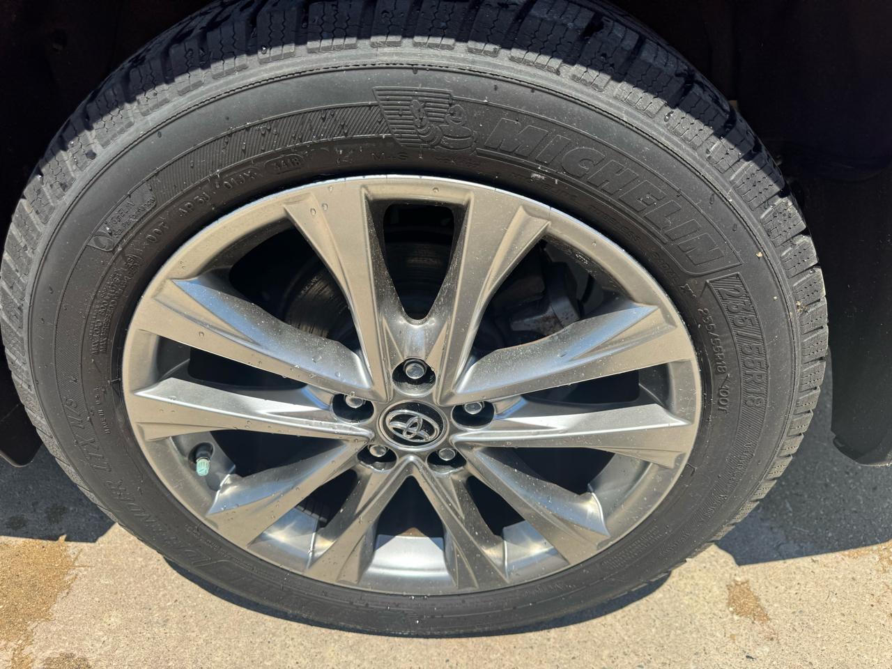 Toyota RAV4 Limited AWD 2016