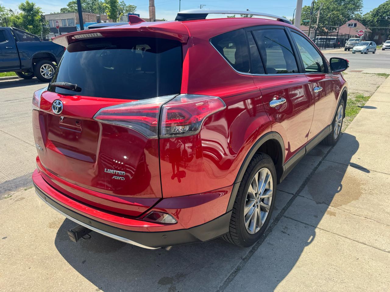 Toyota RAV4 Limited AWD 2016