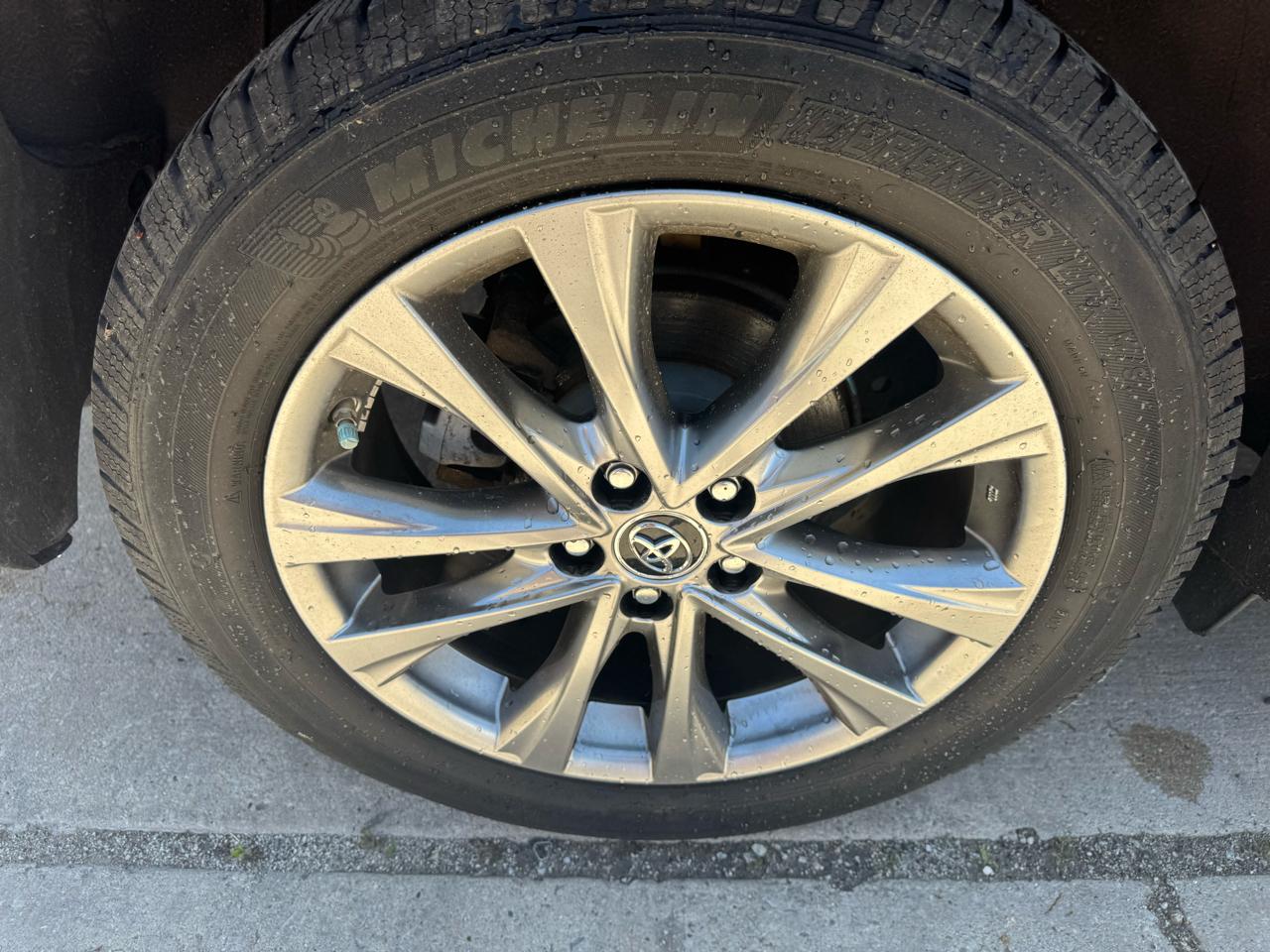 Toyota RAV4 Limited AWD 2016