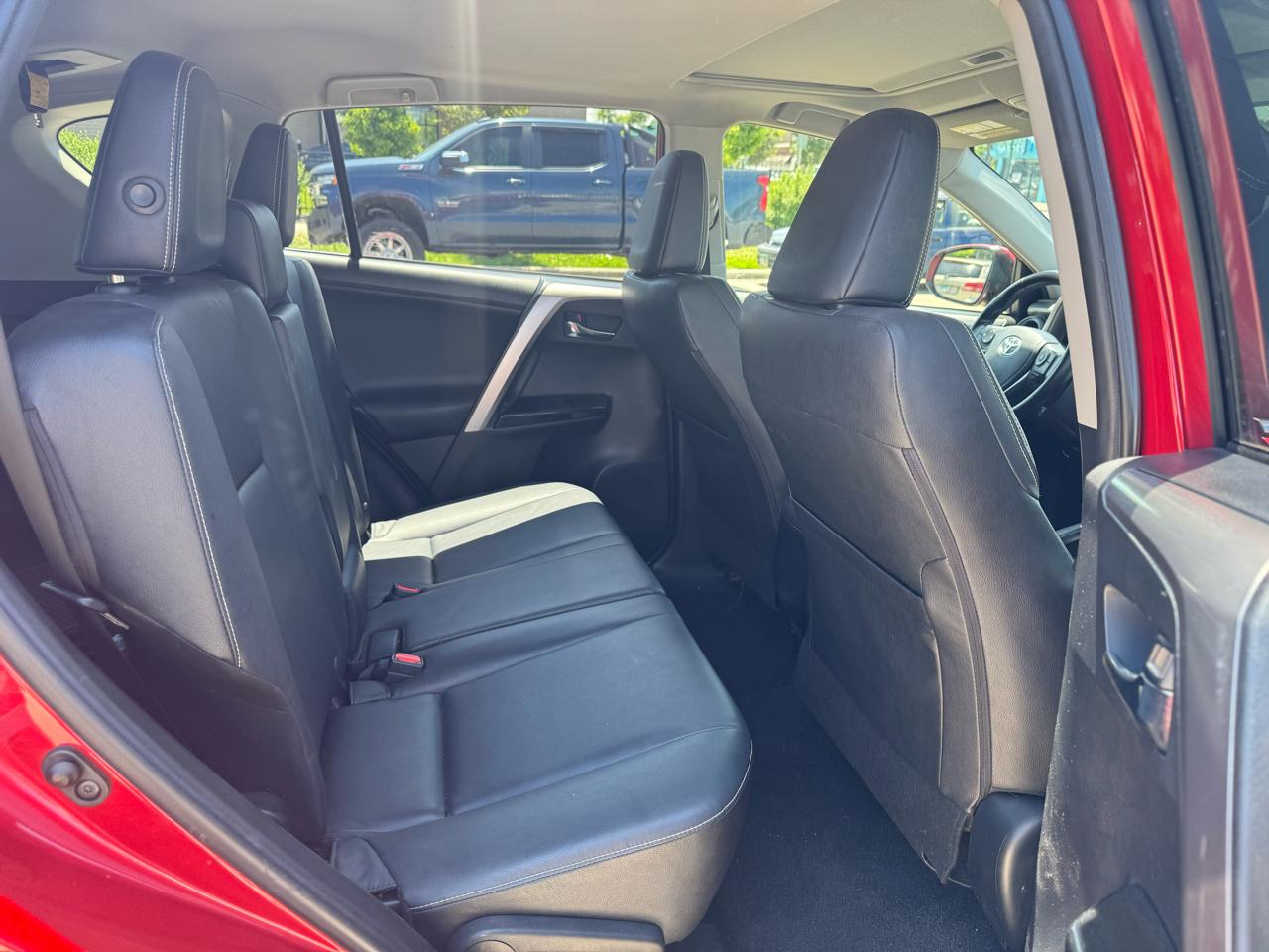 Toyota RAV4 Limited AWD 2016