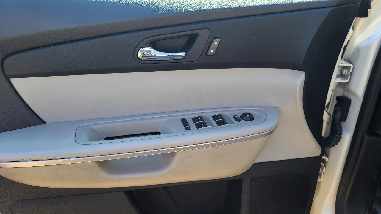 GMC Acadia SLT-1 AWD 2012