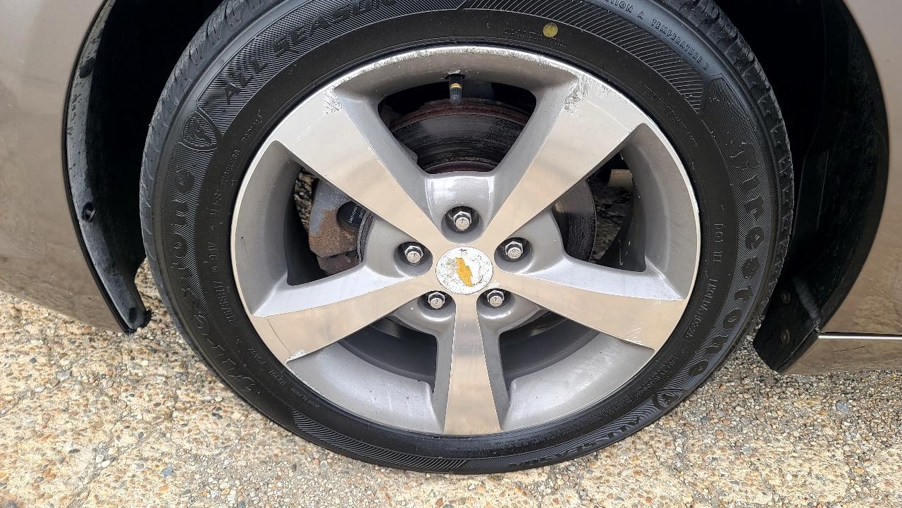 Chevrolet Malibu 1LT 2012