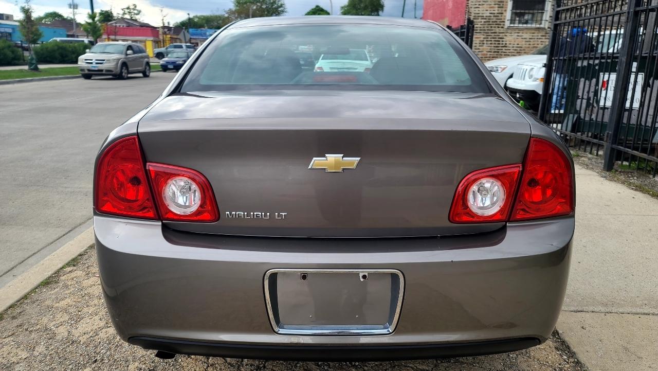 Chevrolet Malibu 1LT 2012