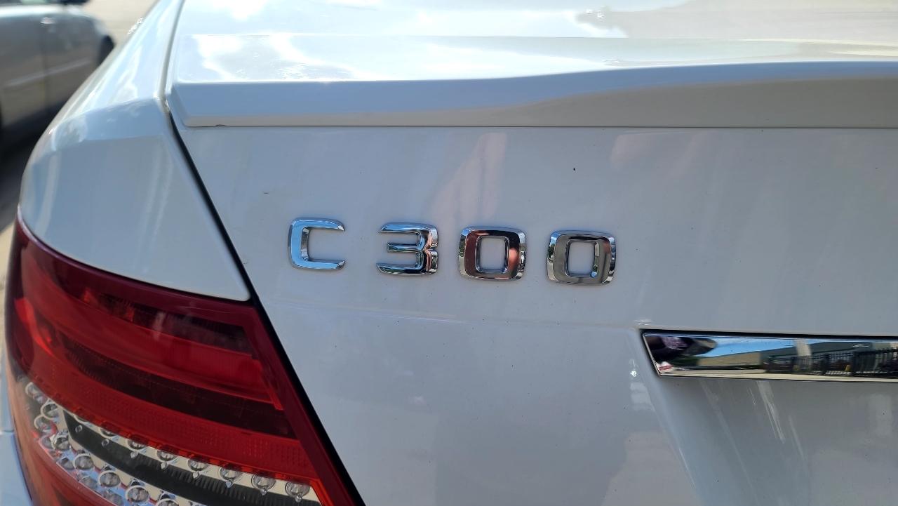 Mercedes-Benz C-Class C300 4MATIC Sport Sedan 2013