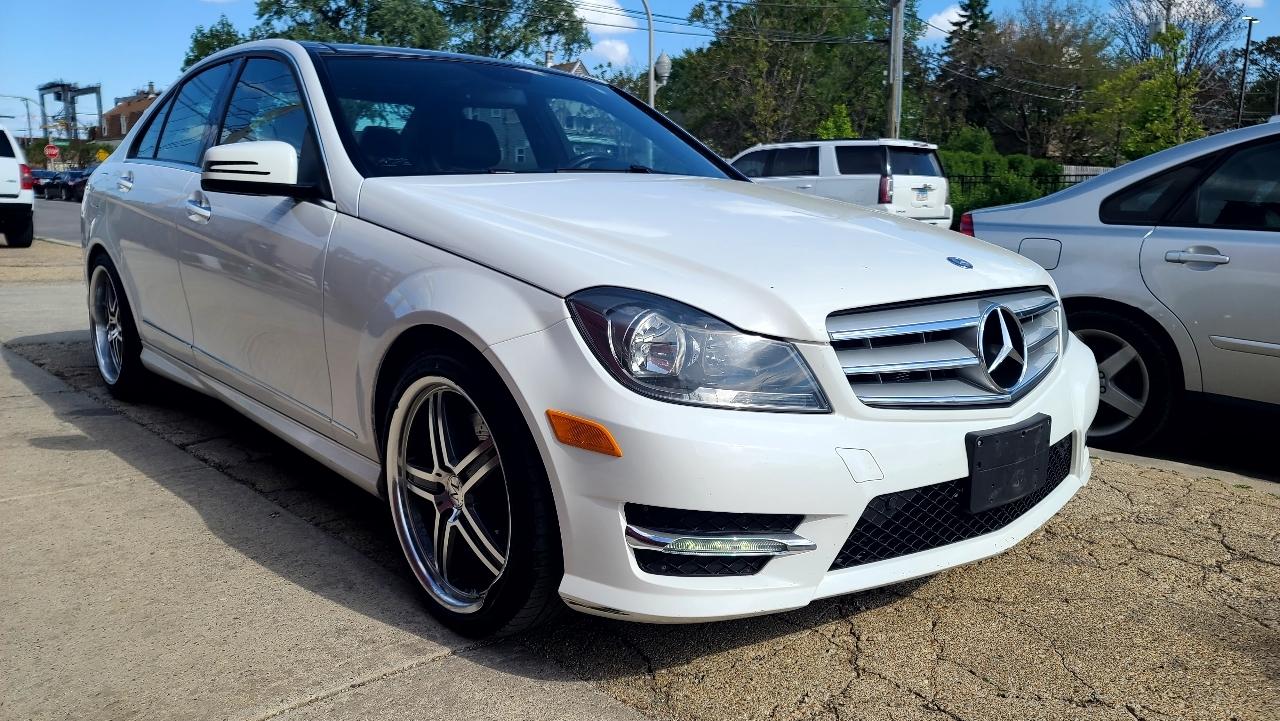Mercedes-Benz C-Class C300 4MATIC Sport Sedan 2013