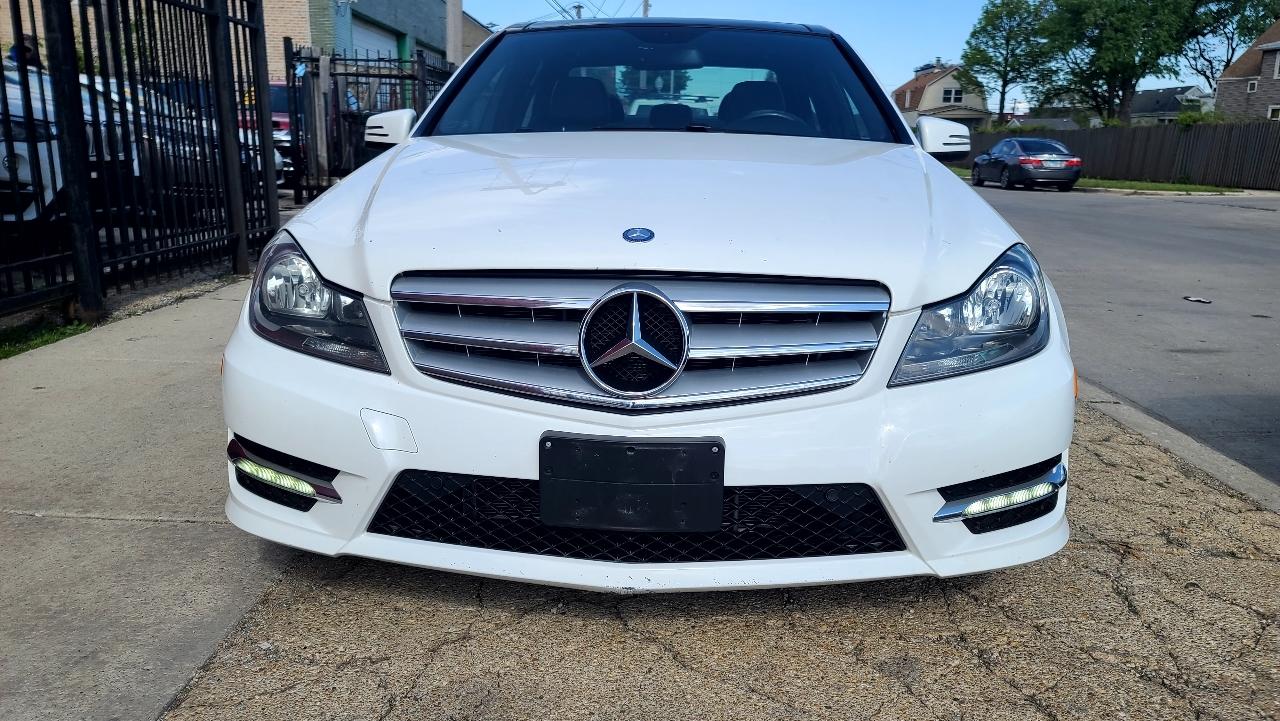 Mercedes-Benz C-Class C300 4MATIC Sport Sedan 2013