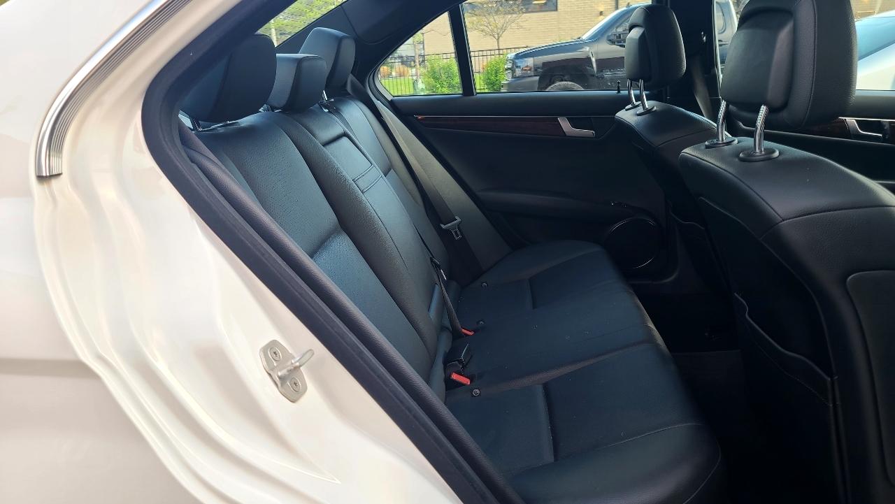 Mercedes-Benz C-Class C300 4MATIC Sport Sedan 2013