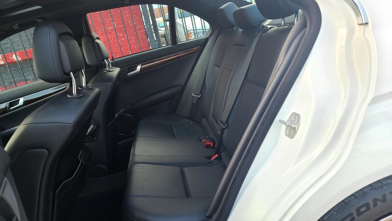 Mercedes-Benz C-Class C300 4MATIC Sport Sedan 2013