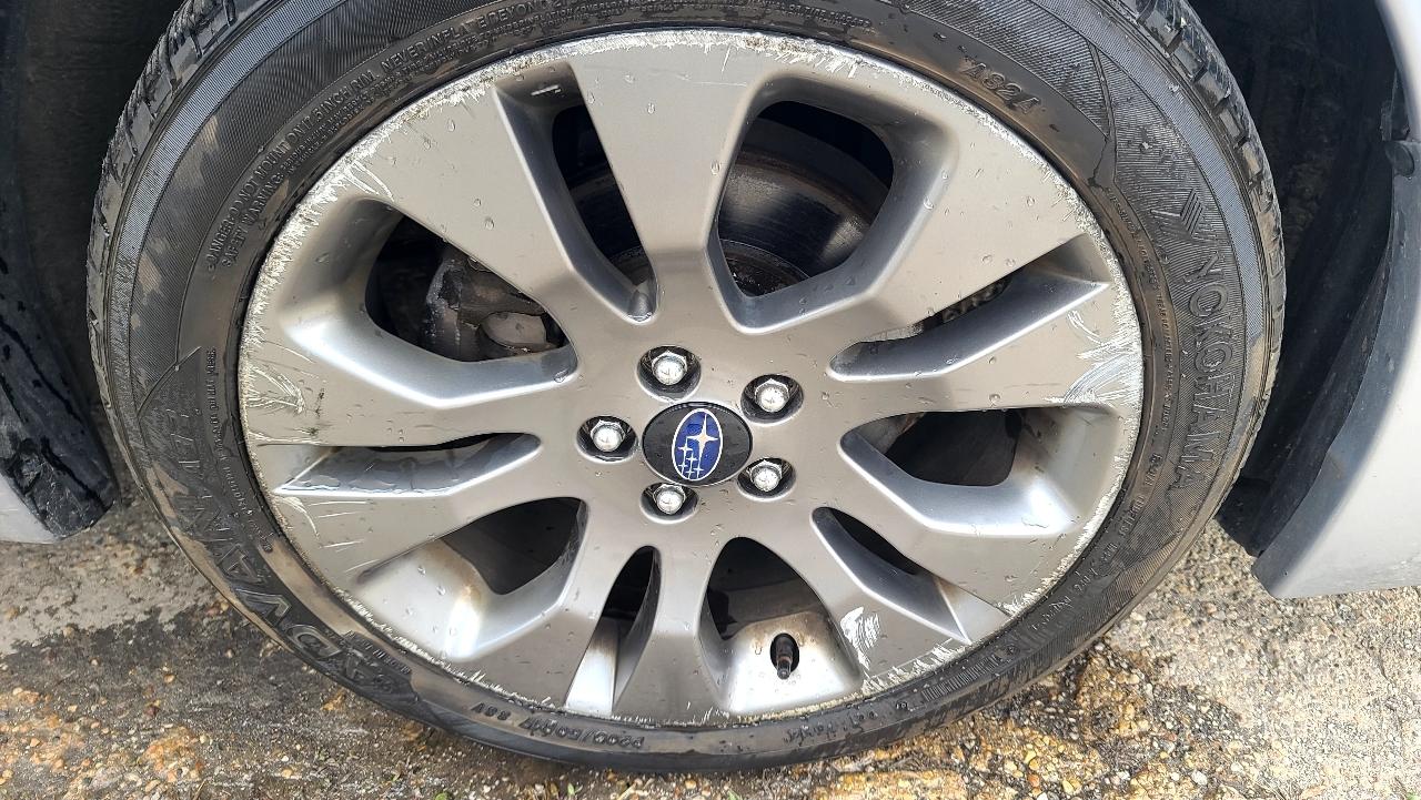 Subaru Impreza 2.0i Limited PZEV 5-Door 2016