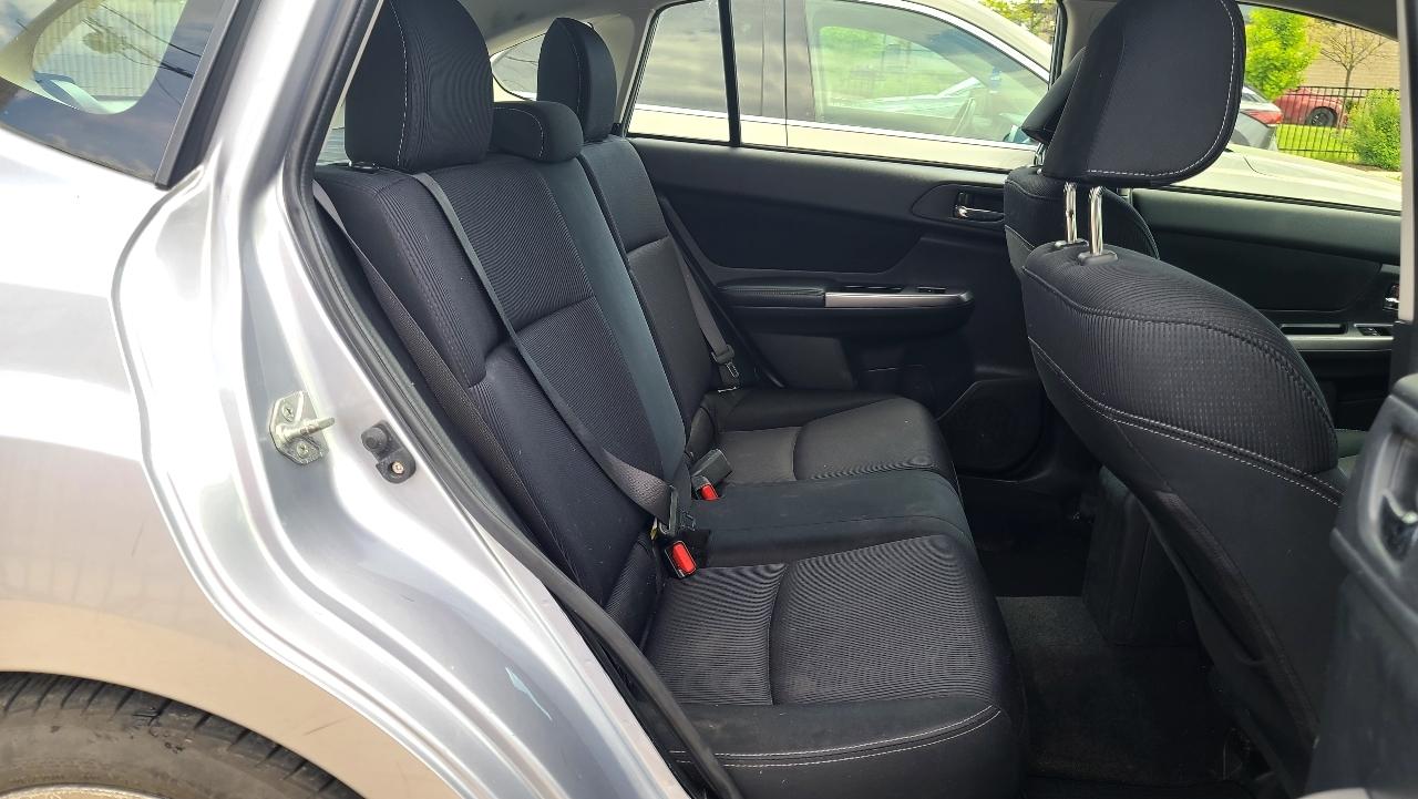 Subaru Impreza 2.0i Limited PZEV 5-Door 2016
