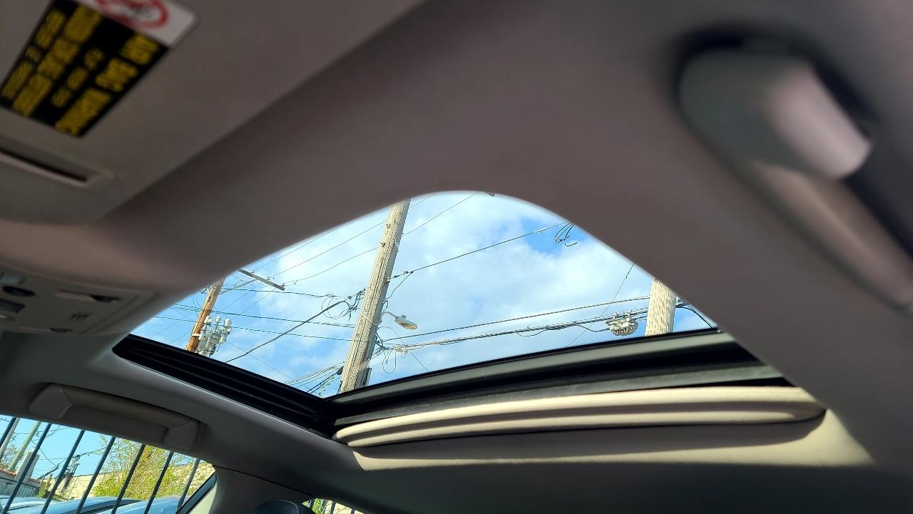 Lexus ES 350 Sedan 2013