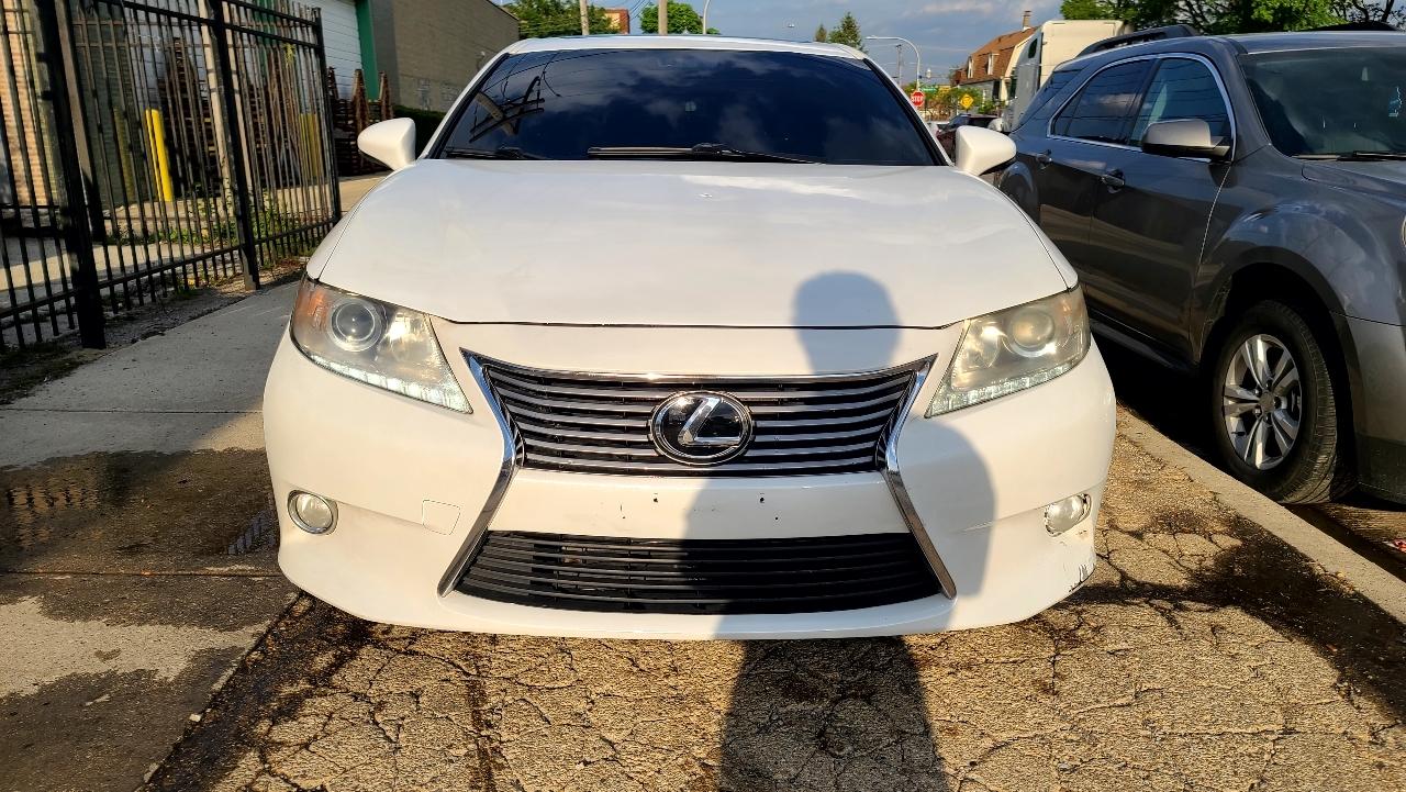 Lexus ES 350 Sedan 2013