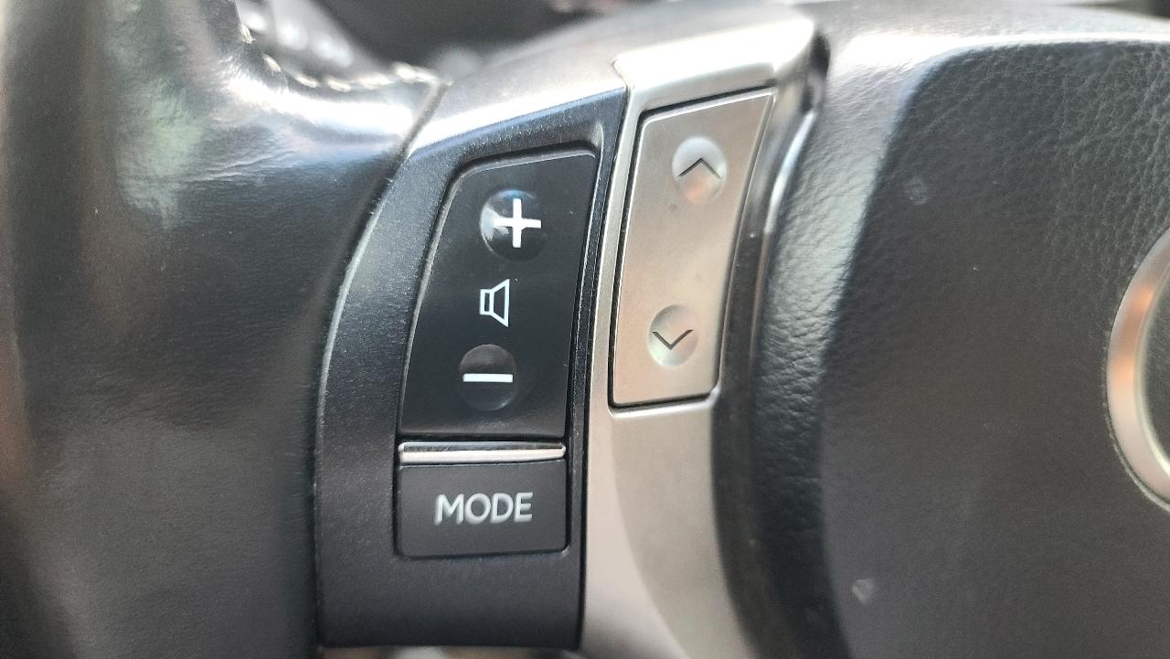 Lexus ES 350 Sedan 2013
