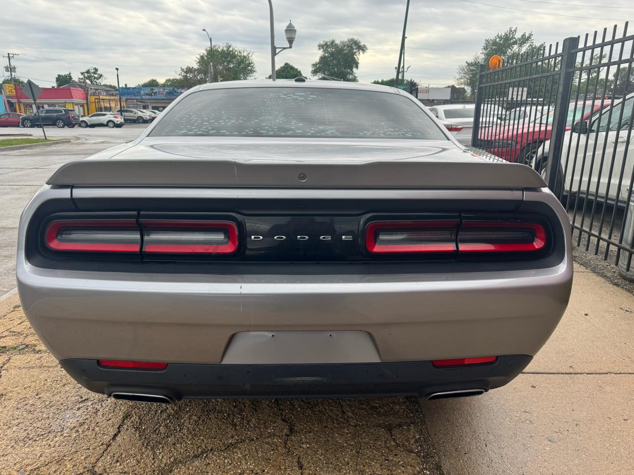 Dodge Challenger SXT Plus 2017