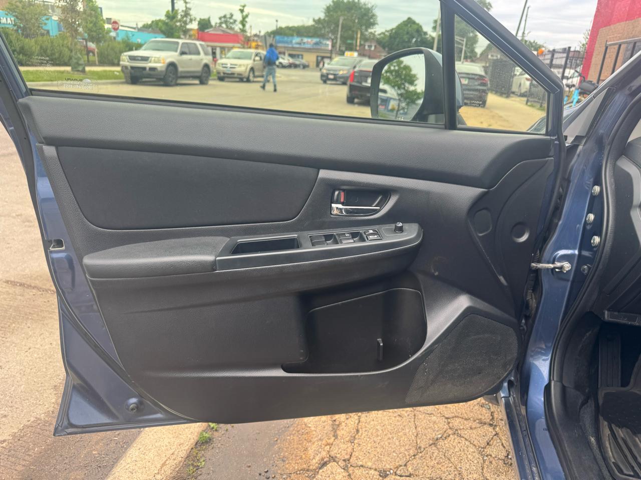 Subaru Impreza Premium Plus 5-Door+S/R 2012