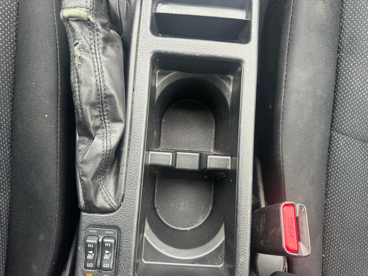Subaru Impreza Premium Plus 5-Door+S/R 2012