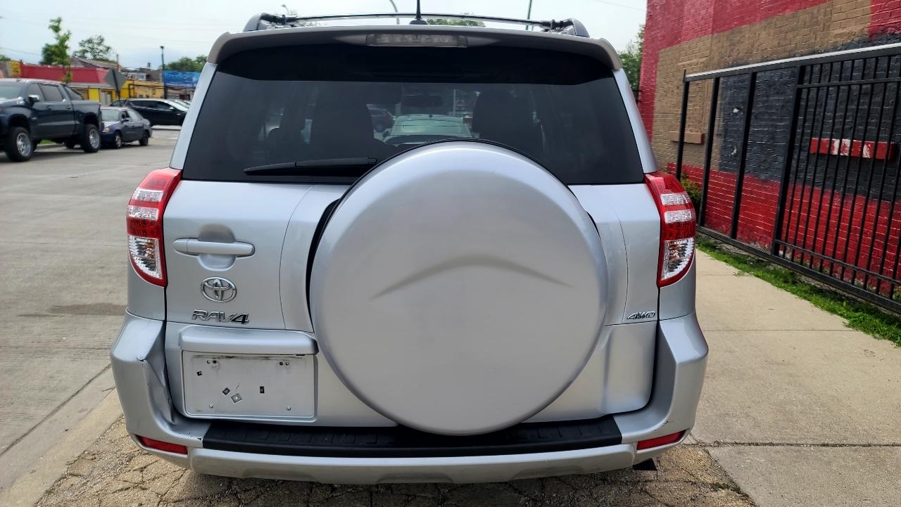 Toyota RAV4 Sport I4 4WD 2012