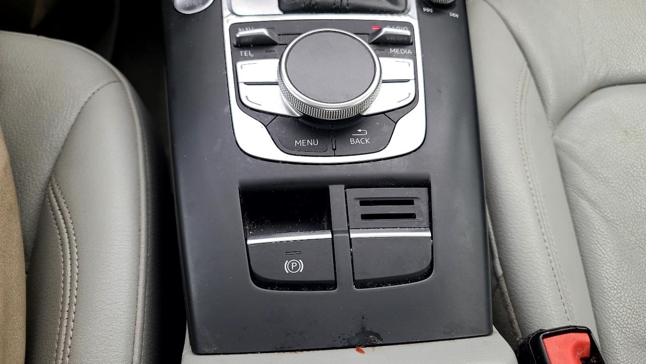 Audi A3 2.0T Premium Plus Sedan quattro S tronic 2015
