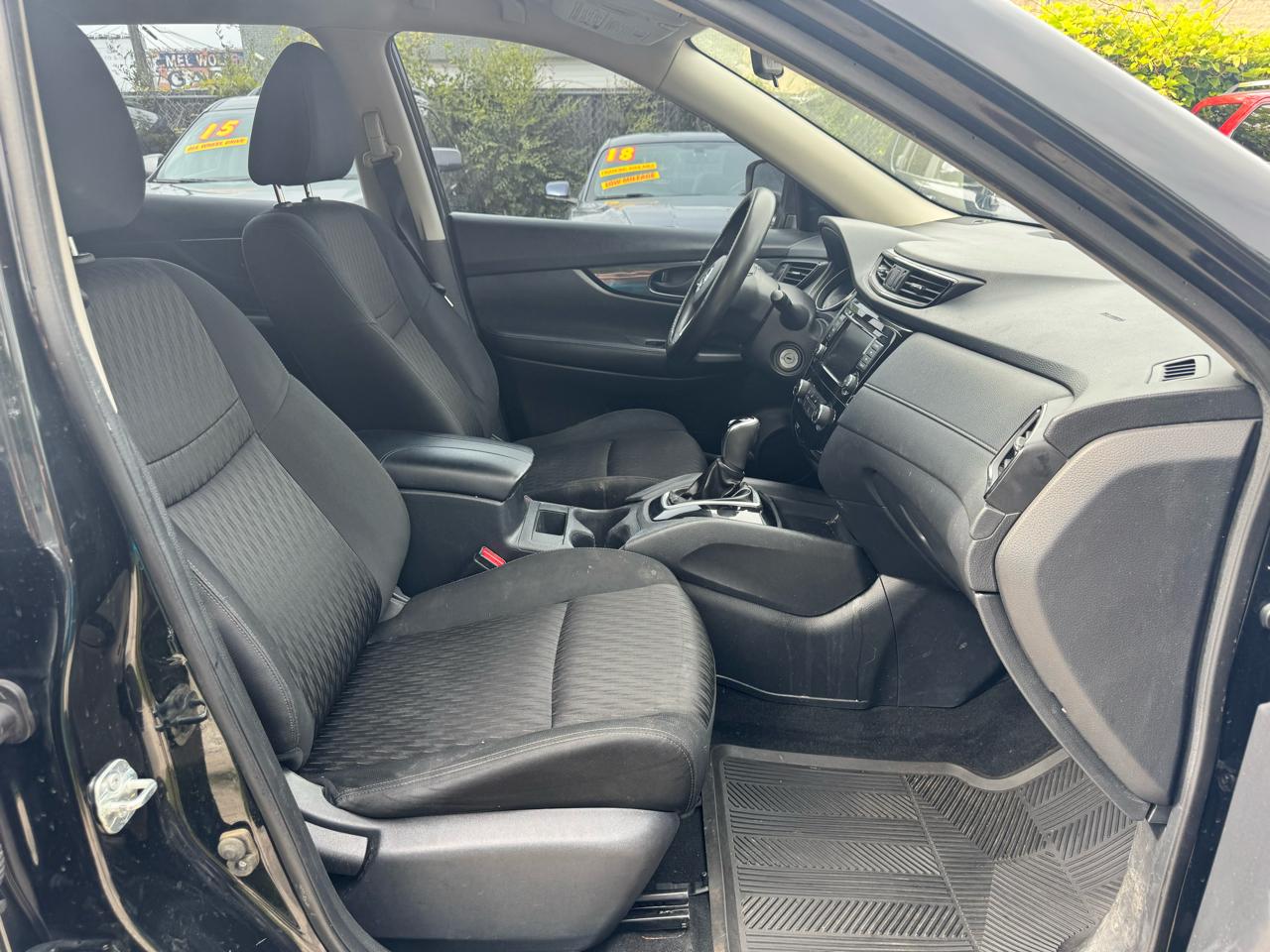 Nissan Rogue S AWD 2019