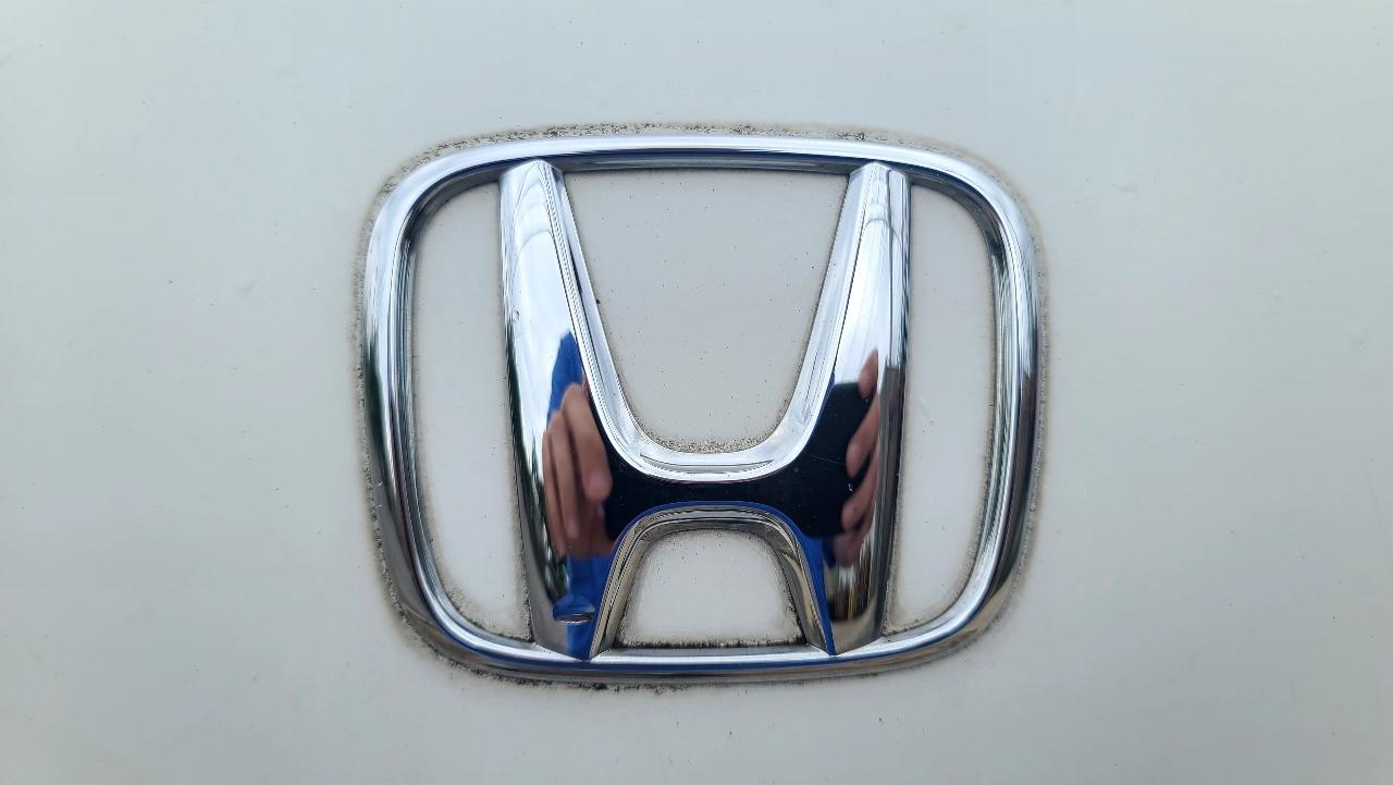 Honda Accord LX sedan AT 2011