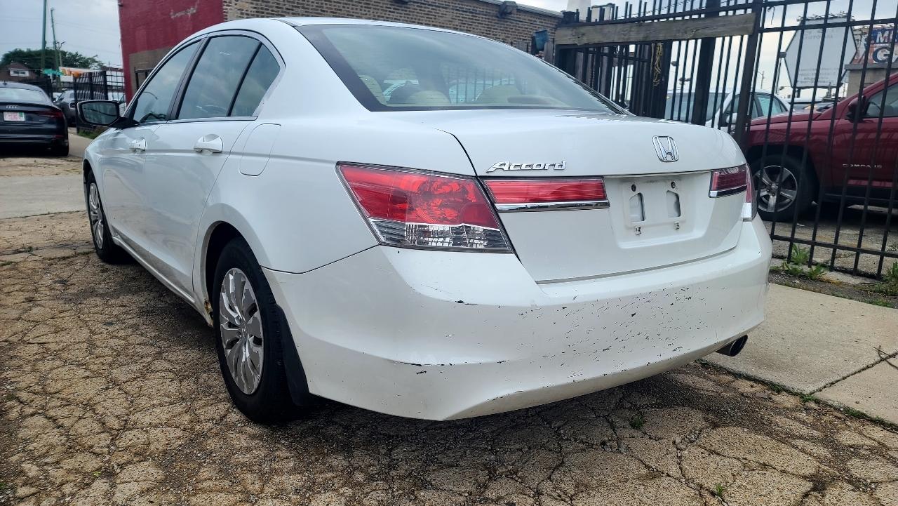 Honda Accord LX sedan AT 2011