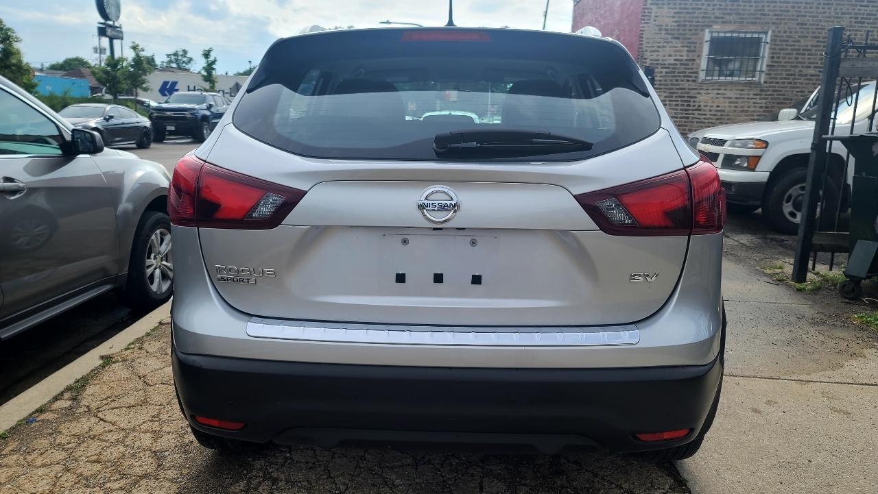 Nissan Rogue Sport SV 2018