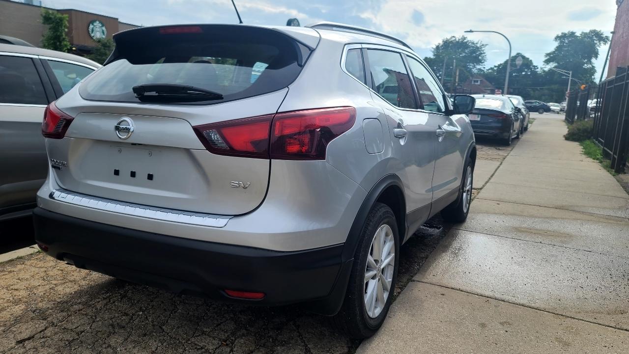 Nissan Rogue Sport SV 2018