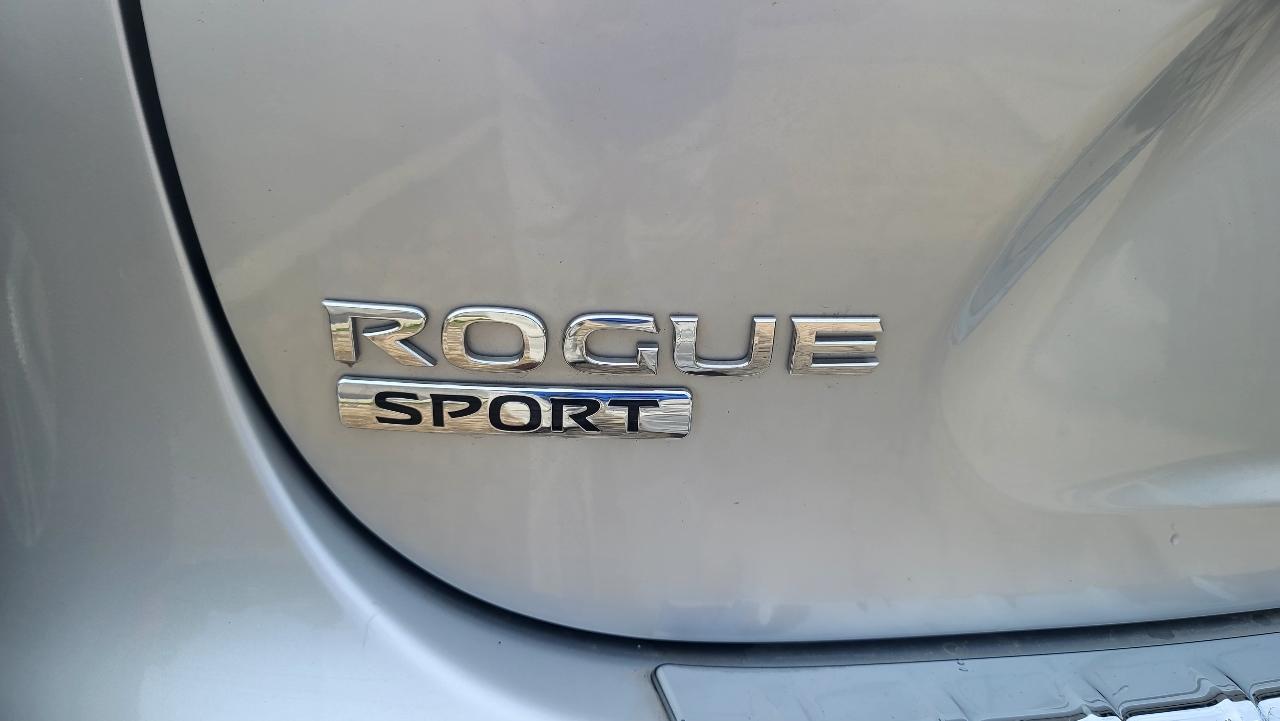 Nissan Rogue Sport SV 2018