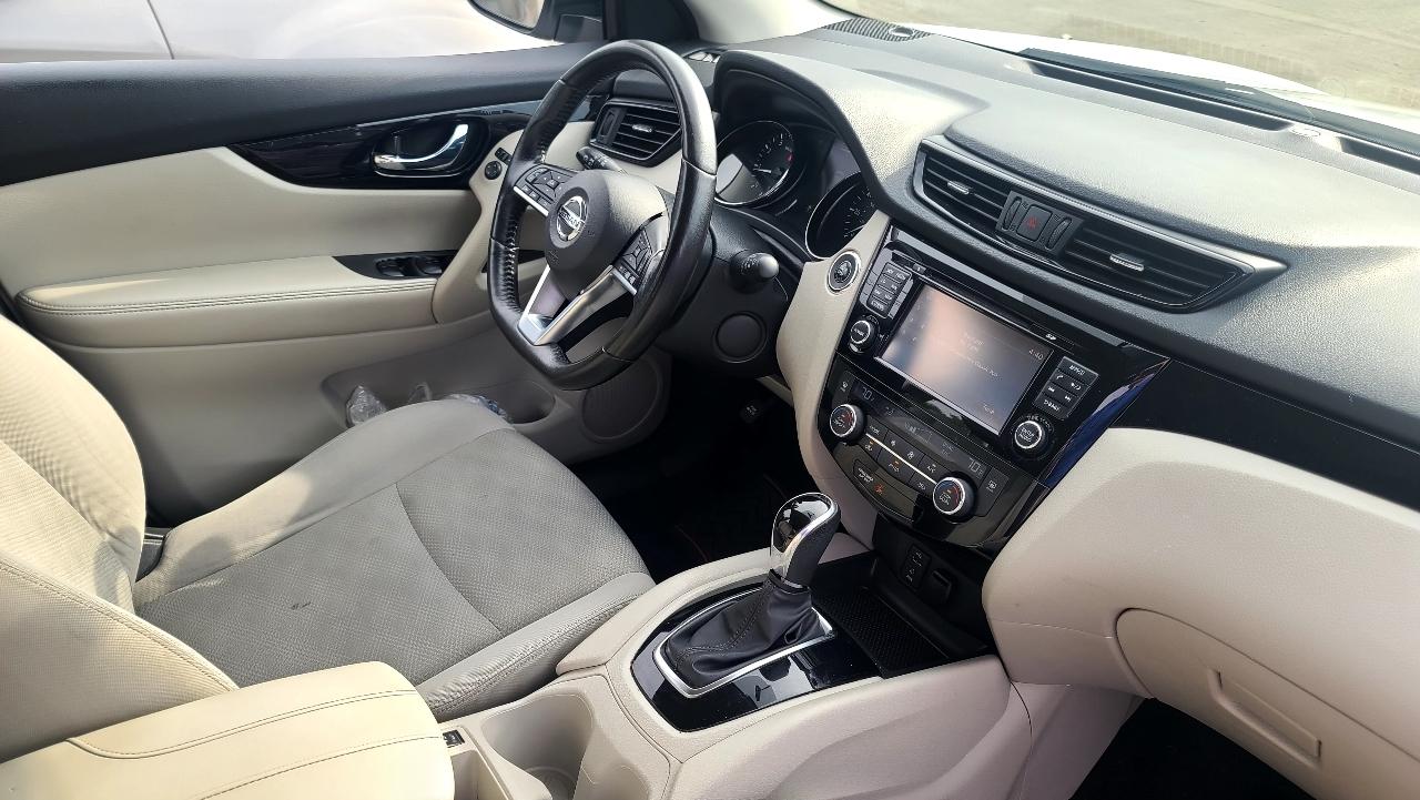 Nissan Rogue Sport SV 2018