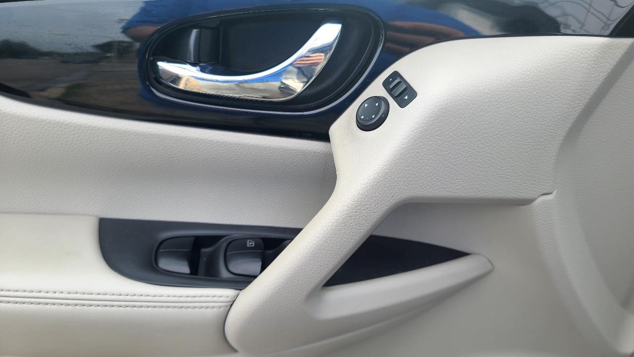 Nissan Rogue Sport SV 2018