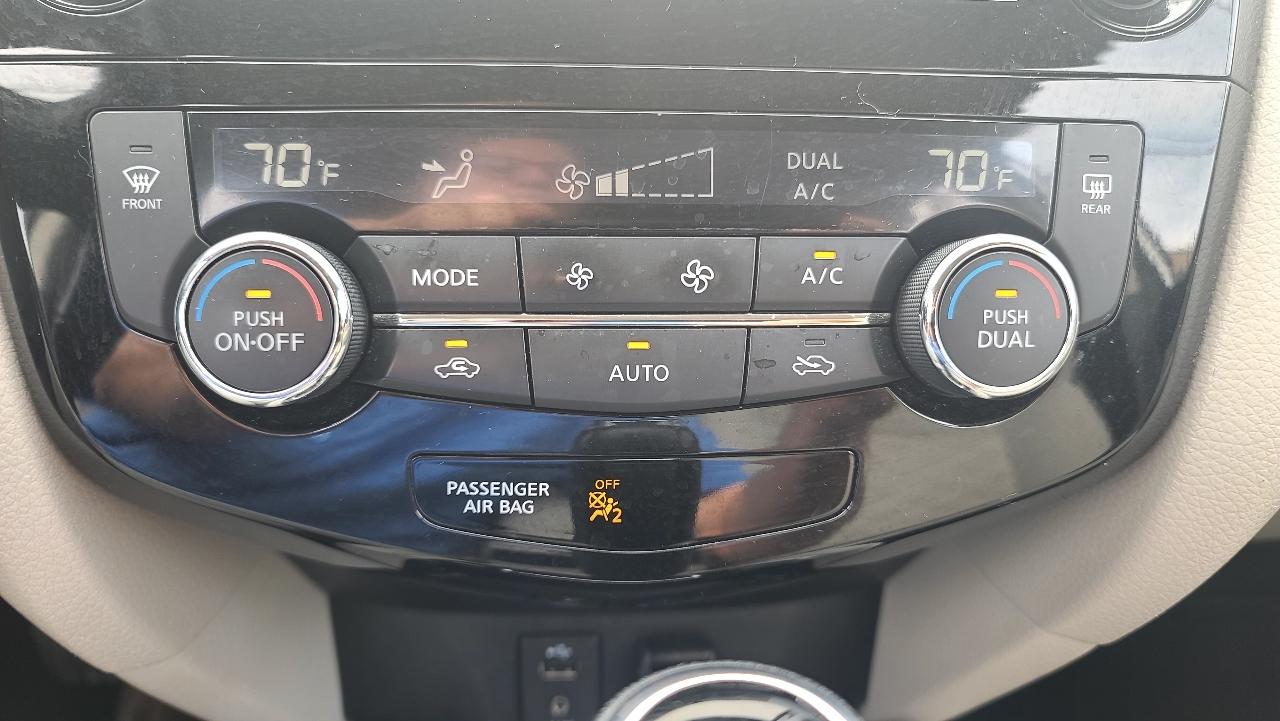 Nissan Rogue Sport SV 2018