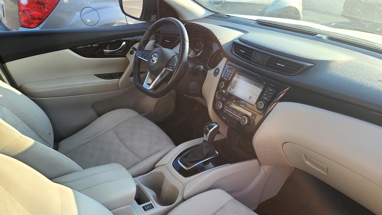 Nissan Rogue Sport SV 2018