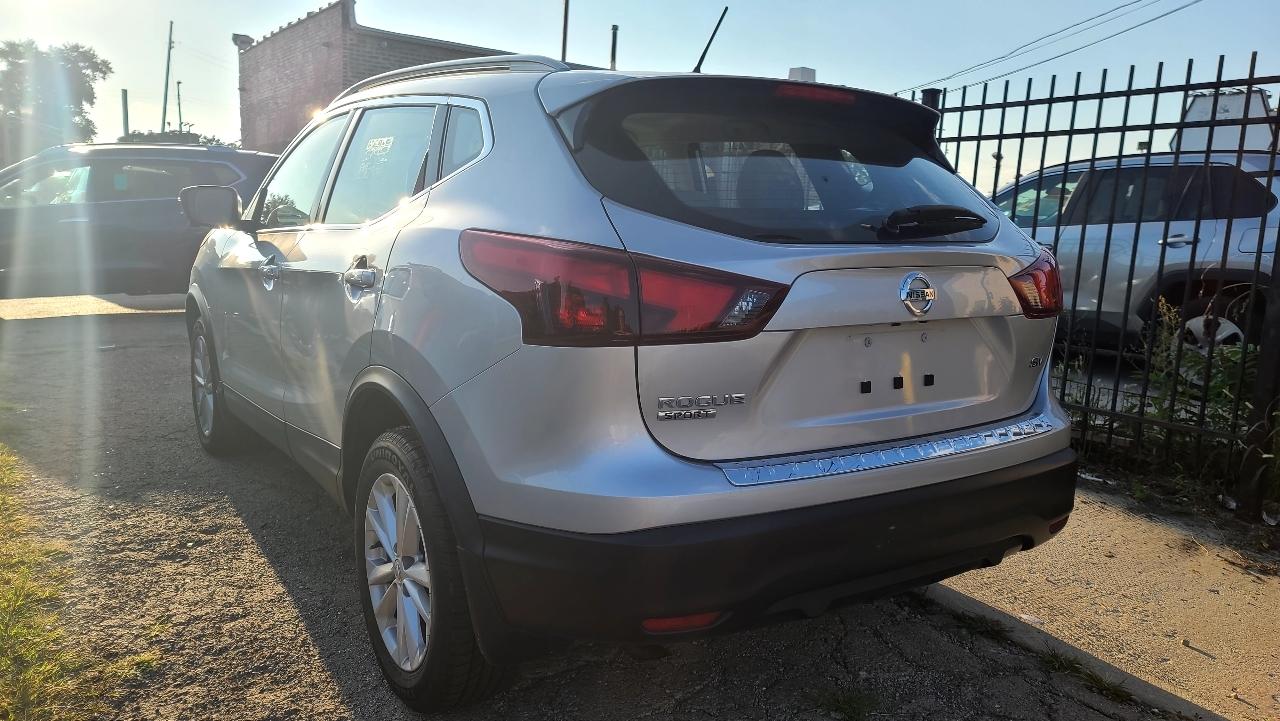 Nissan Rogue Sport SV 2018