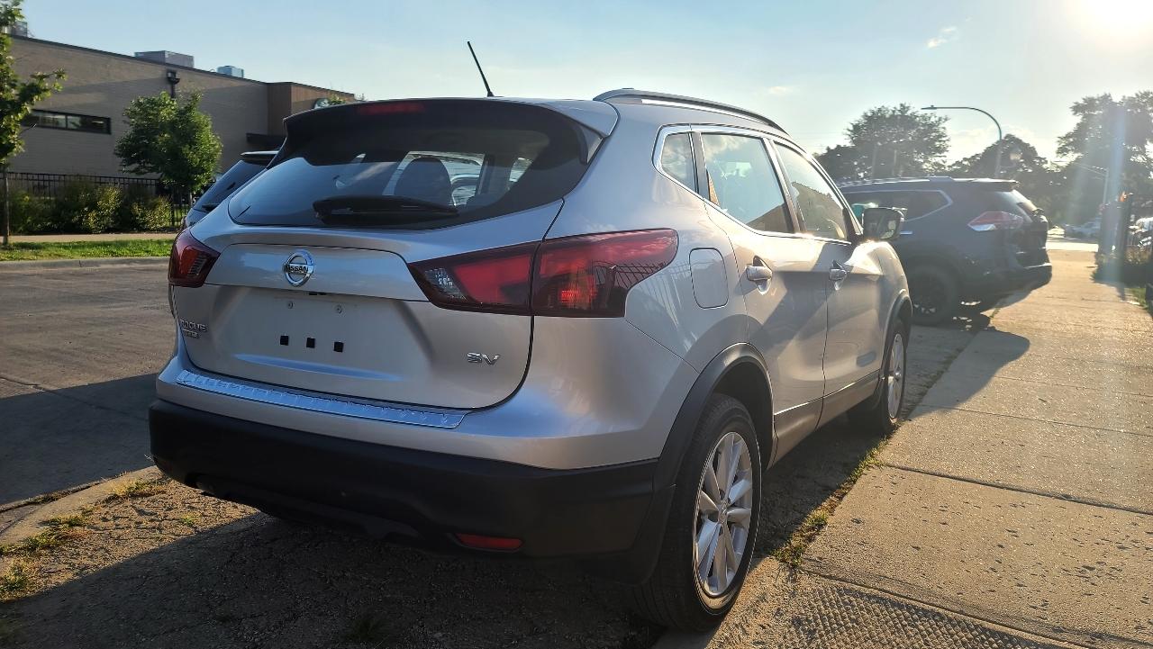 Nissan Rogue Sport SV 2018